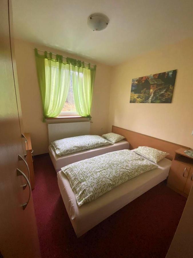 Agroturystyka Kapellanka - Kraina Wygaslych Wulkanow Wojcieszow Luaran gambar