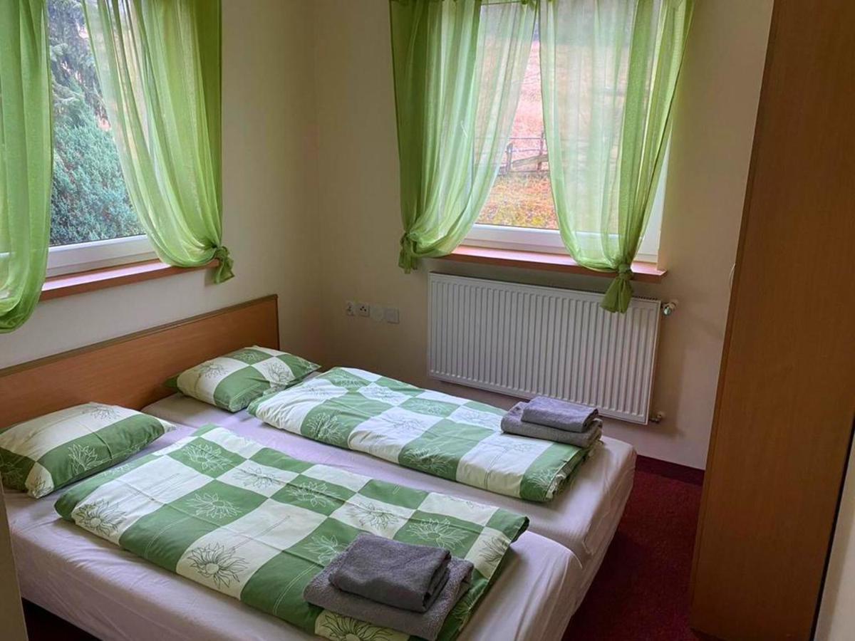 Agroturystyka Kapellanka - Kraina Wygaslych Wulkanow Wojcieszow Luaran gambar