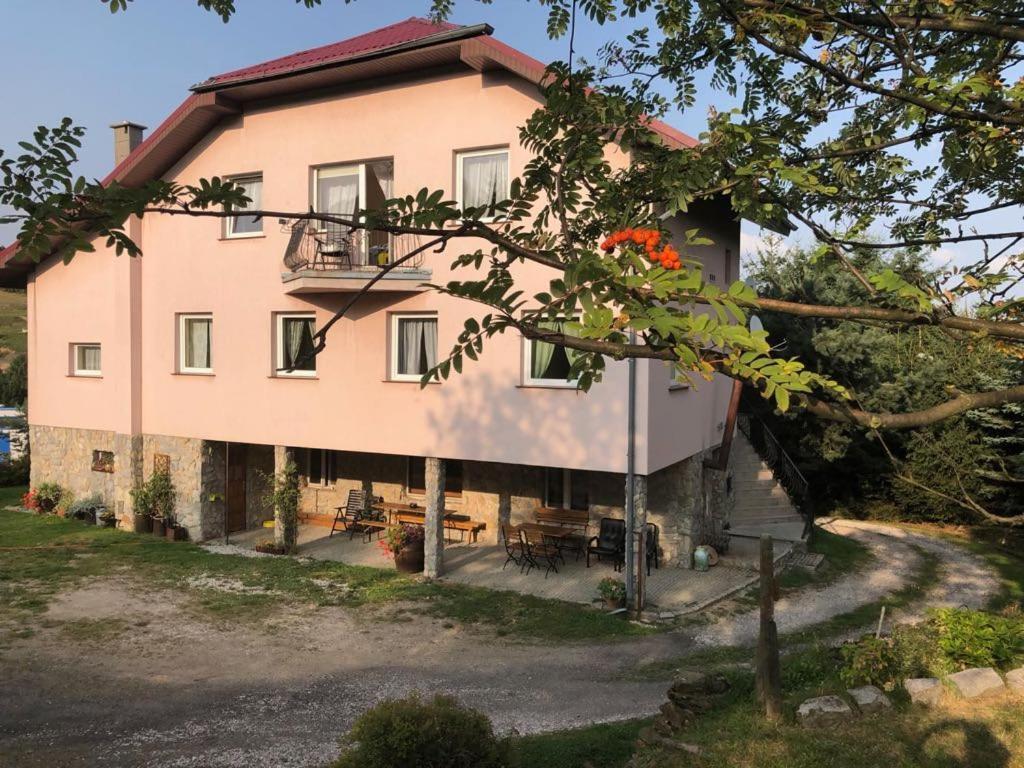 Agroturystyka Kapellanka - Kraina Wygaslych Wulkanow Wojcieszow Luaran gambar